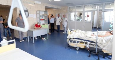 Тернопільська обласна лікарня отримала дороговартісне обладнання для лікування важкохворих