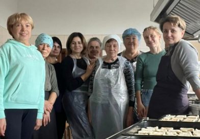 <strong>1000 реторт-пакетів щотижня: історія волонтерської кухні Тамари Крисоватої</strong>