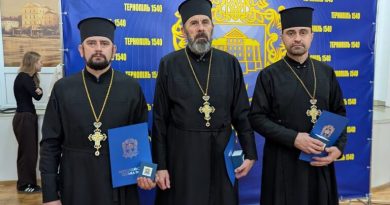 “Бог спасав, а ми тільки драбину приставляли” – протоієрей Богдан Комарницький про рятування тернополян під час обстрілу