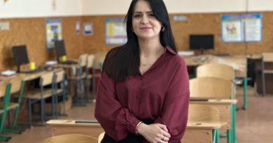 Вчителька з Тернополя отримала три престижні нагороди за рік Вчителька з Тернополя отримала три престижні нагороди за рік