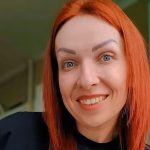 «Я сказала собі: ніколи не буду під триколором»: історія Ольги Щасливої, яка двічі залишала дім через війну «Я сказала собі: ніколи не буду під триколором»: історія Ольги Щасливої, яка двічі залишала дім через війну